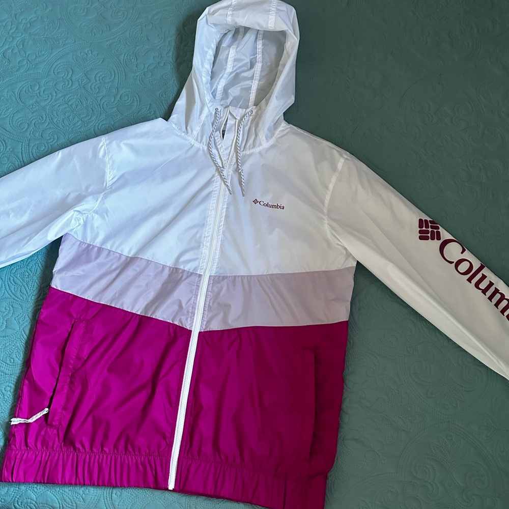 Women’s Columbia waterproof Pink/White Jacket